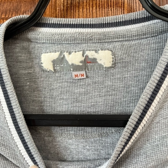 Vintage point zero Tee - Picture 6 of 8